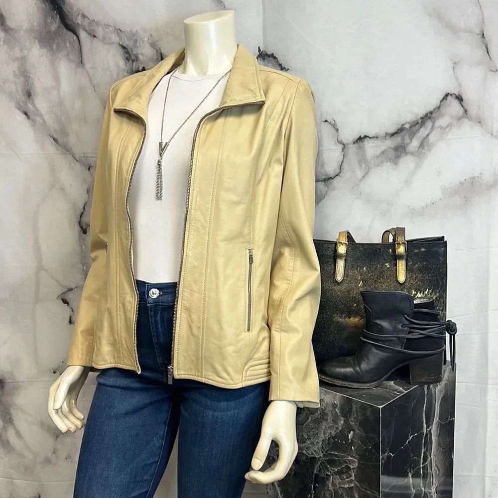 * La marque collection beige, soft, leather jacket